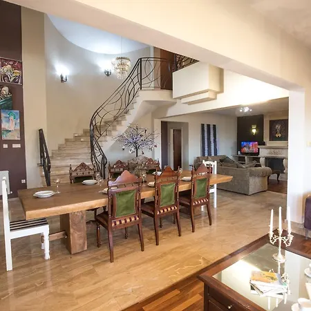 Вілла Sunshine Luxury House